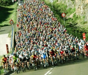 Large cycling group