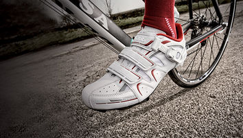 Read '10 tips to choosing the right cycling shoes'