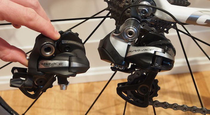 Dura-Ace mechanical and electronic rear derailleurs