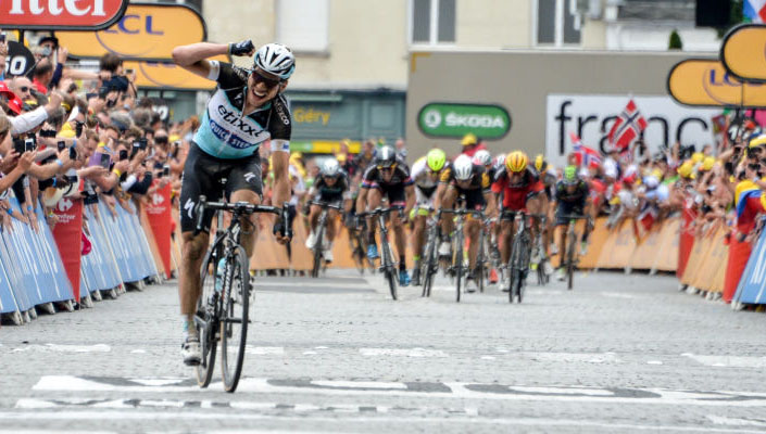 Tony Martin's late attack holds for the win of stage 4