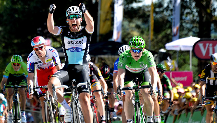 Cavendish breaks through to win stage 7