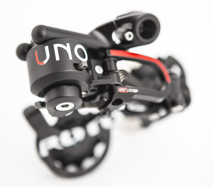 Rear derailleur for ROTOR UNO hydraulic shifting road groupset