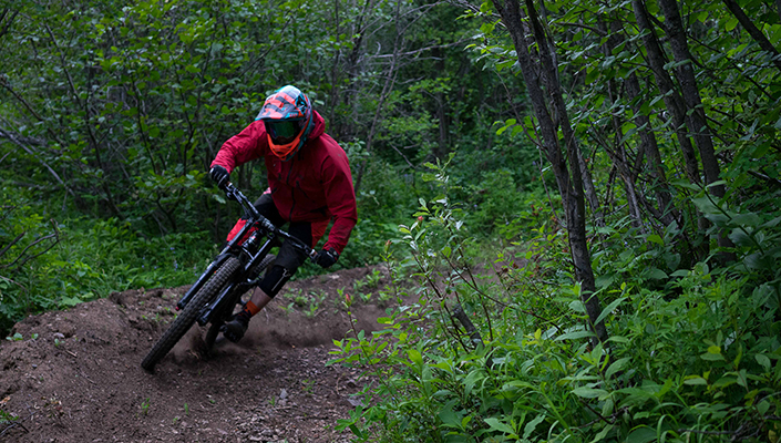 Fox Rampage Pro Carbon MIPS helmet review - looking good on the trail