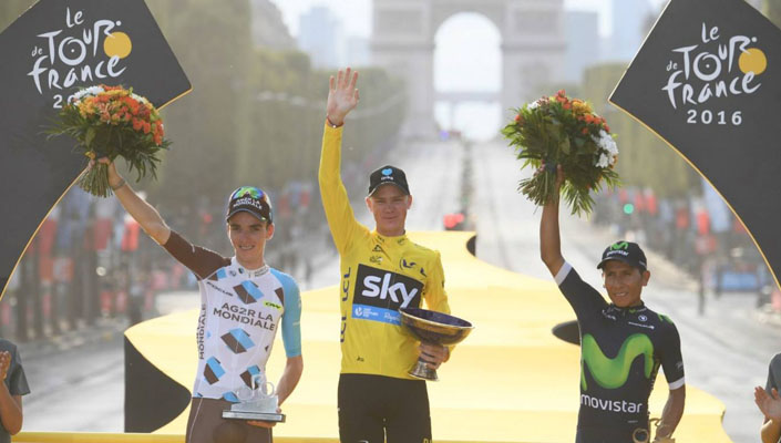 Final General Classification podium: Bardet (2nd), Froome (1st), Quintana (3rd)- Tour de France 2016