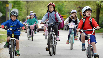 Your kid should bike to school - here's why and how