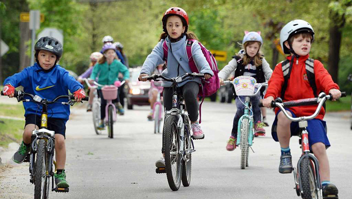 Kids cycle-commuting to school