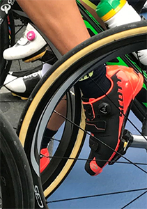 Gracie Elvin wearing Scott Road RC Cycling Shoes