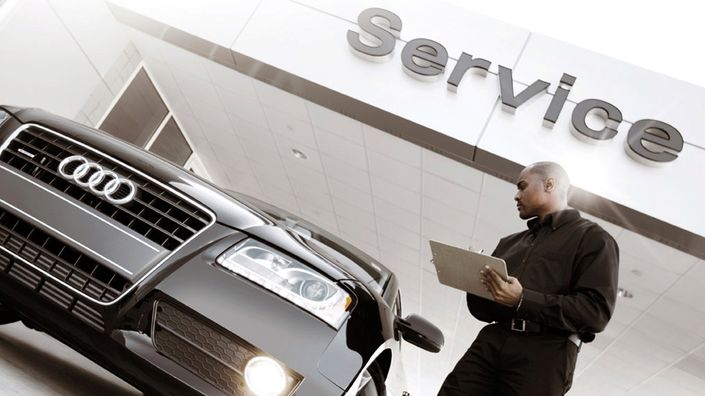 Service checklist and details at an Audi dealer