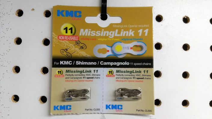 KMC MissingLink 11-speed chain quick-link