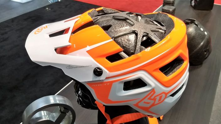 6D ATB-1T EVO Trail helmet cut-away