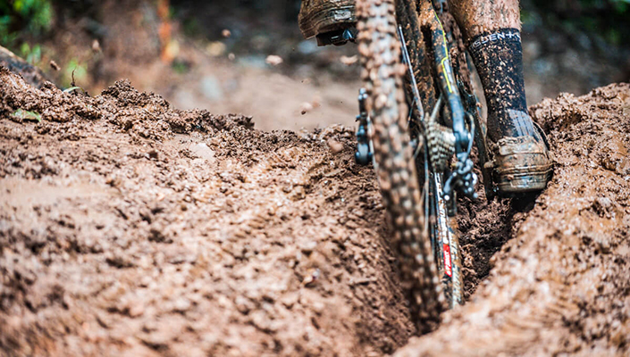 How to ride trail ruts