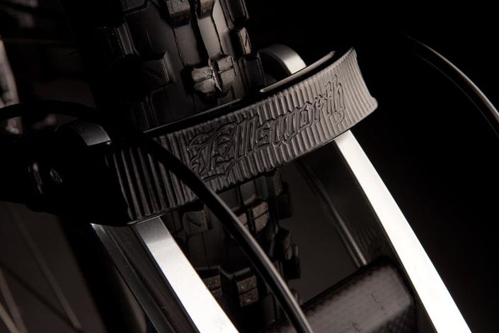 Ellsworth Evolution 2011 - Specifications | Reviews | Shops