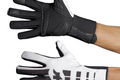 Assos early winter gloves s7 cycling gloves white